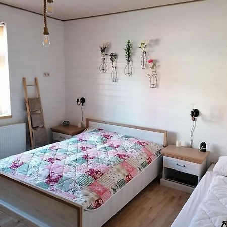 Trstené Apartman Trstinka מראה חיצוני תמונה